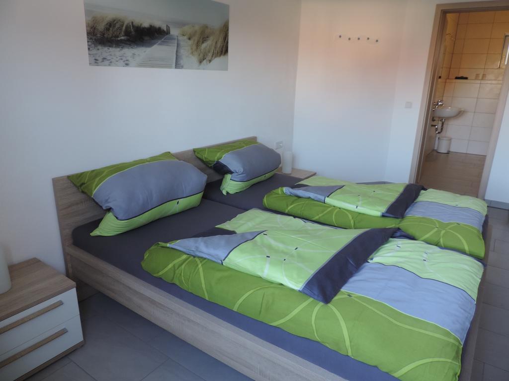 Pension Am Kirchberg Wehringen ห้อง รูปภาพ