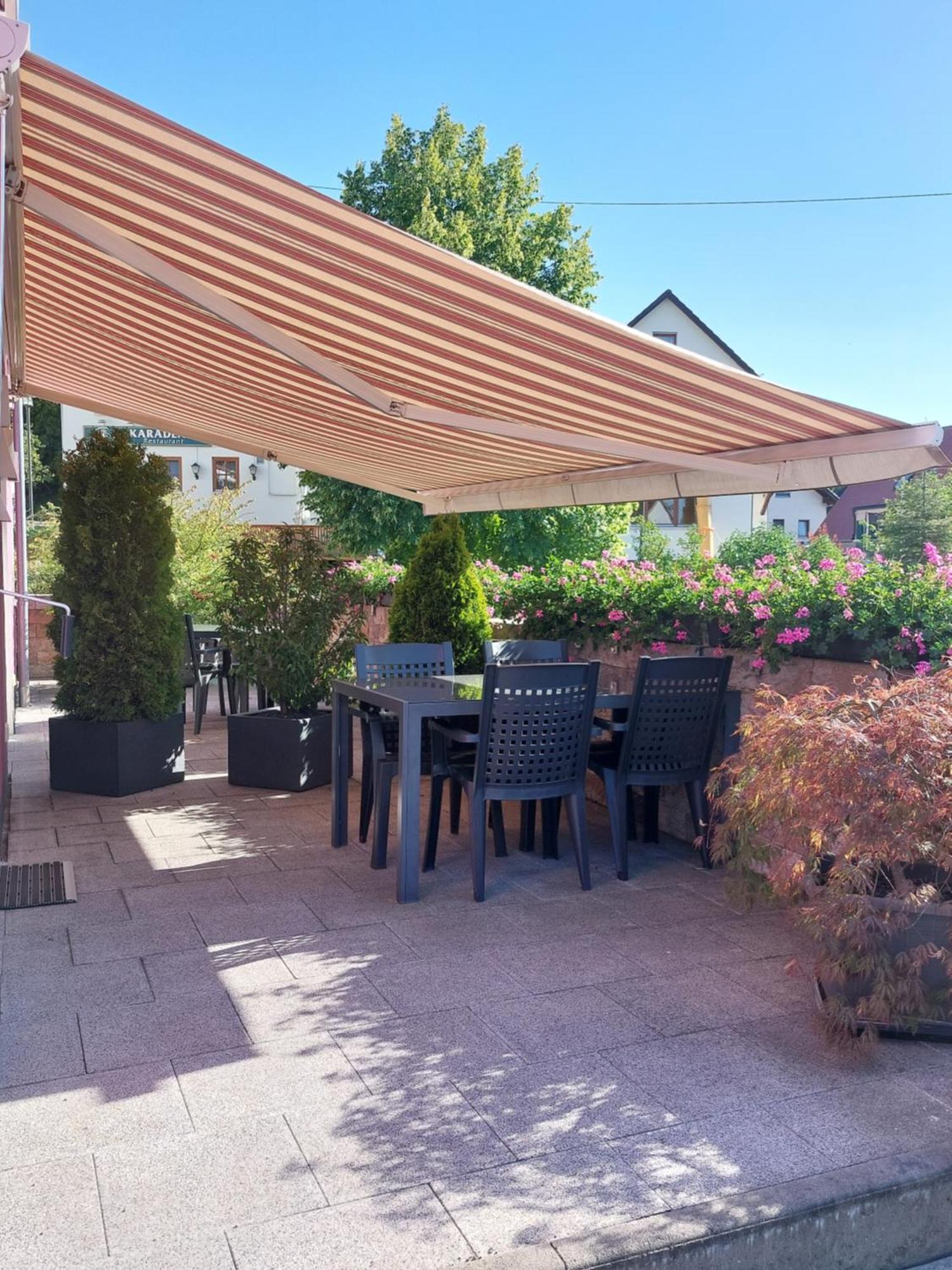 Pension Am Kirchberg Wehringen ภายนอก รูปภาพ