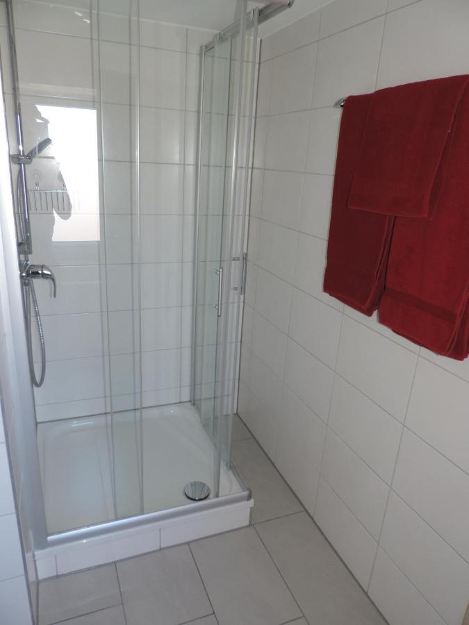 Pension Am Kirchberg Wehringen ภายนอก รูปภาพ