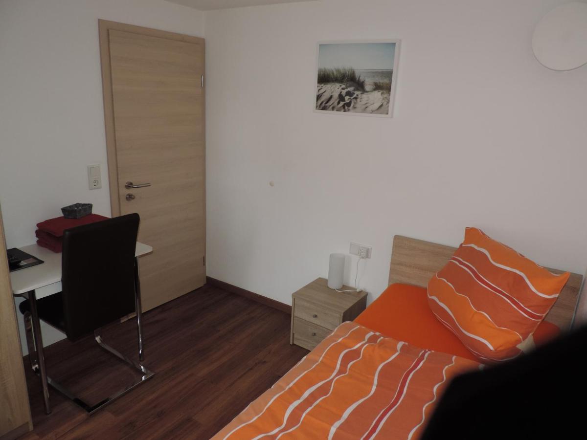 Pension Am Kirchberg Wehringen ภายนอก รูปภาพ