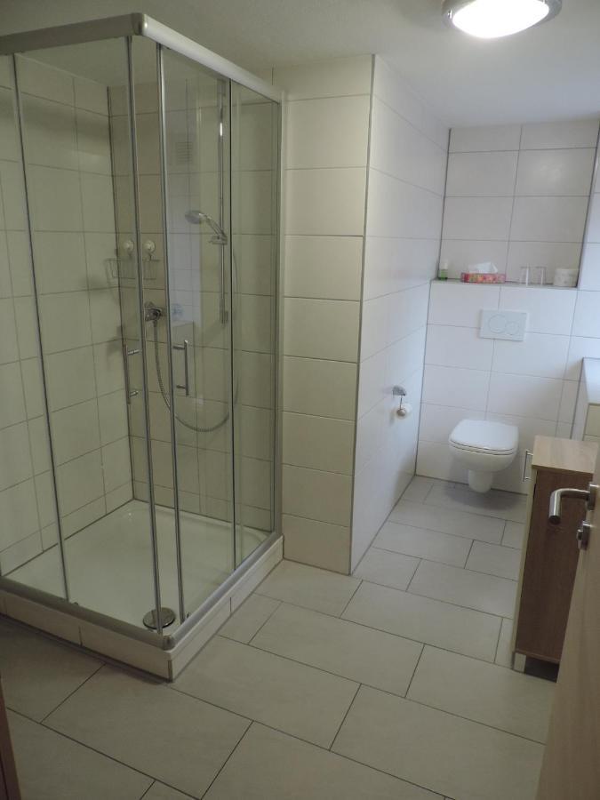 Pension Am Kirchberg Wehringen ภายนอก รูปภาพ